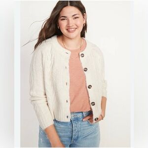Old Navy Cropped Cable Knit Cardigan